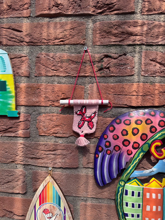 Balloon Pup Wallhanger
